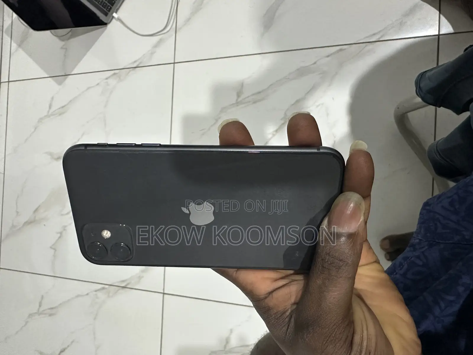 Apple iPhone 11 64 GB Black
