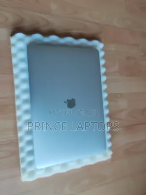 Laptop Apple MacBook Pro 2018 16GB Intel Core i7 SSD 512GB