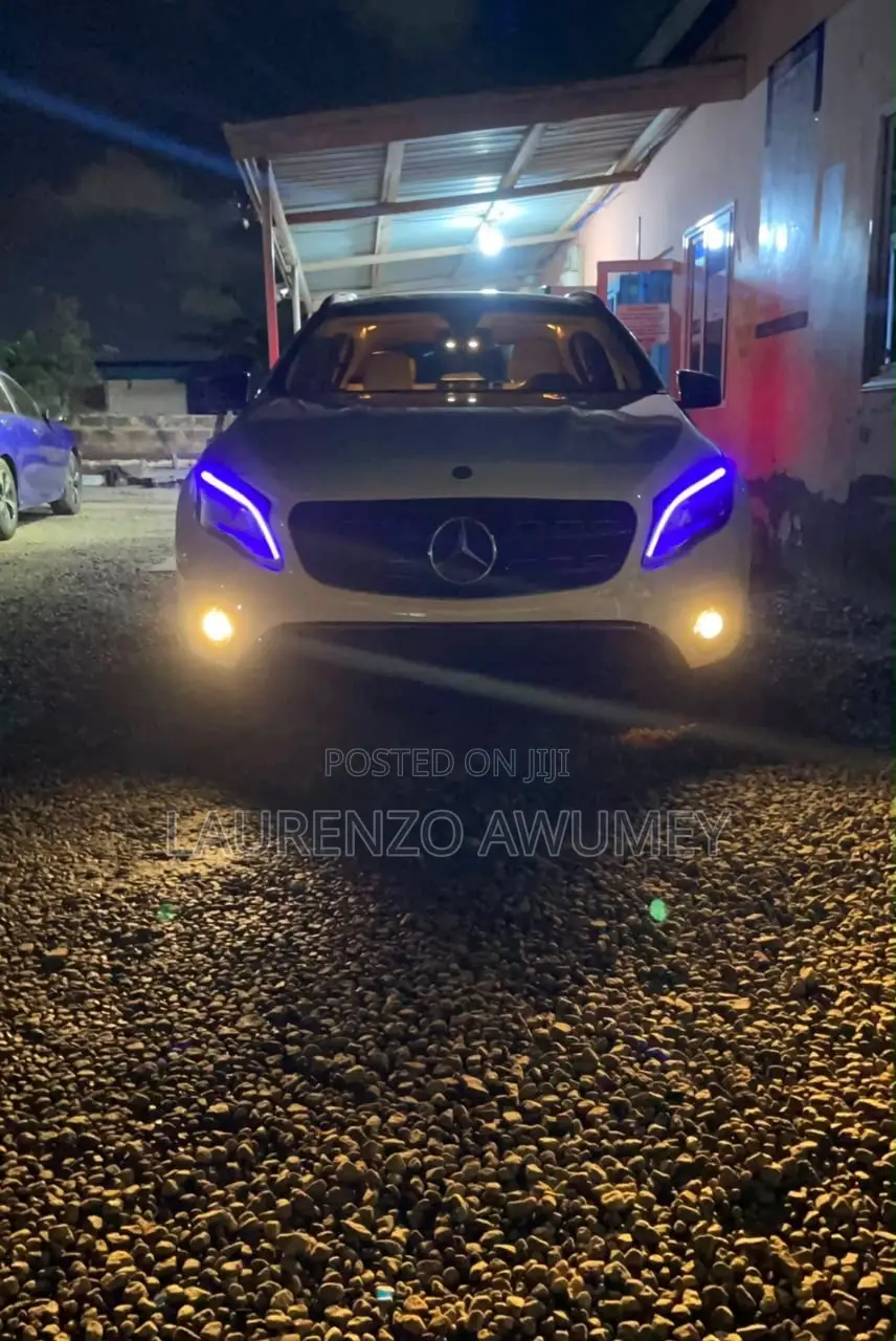 Mercedes-Benz GLA-Class 2025 White
