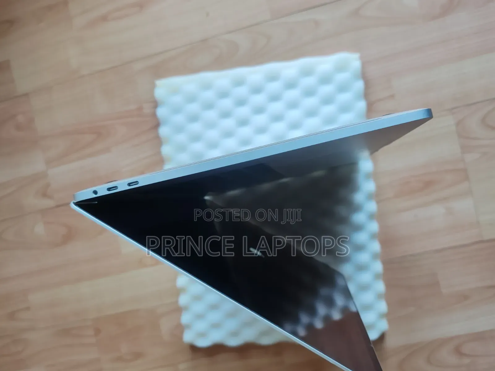 Laptop Apple MacBook Pro 2018 16GB Intel Core i7 SSD 512GB