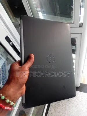 Laptop Dell Latitude 14 E7470 8GB Intel Core i7 SSD 256GB