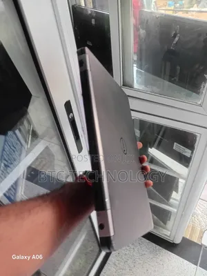 Laptop Dell Latitude 14 E7470 8GB Intel Core i7 SSD 256GB
