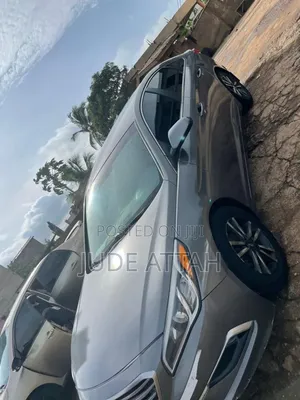 Hyundai Sonata Limited Sedan FWD (2.4L 4cyl 6A) 2016 Gray