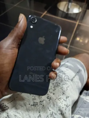 Apple iPhone XR 64 GB Black