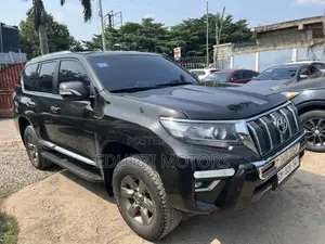 Toyota Land Cruiser Prado 2.8 D-4D 2014 Black