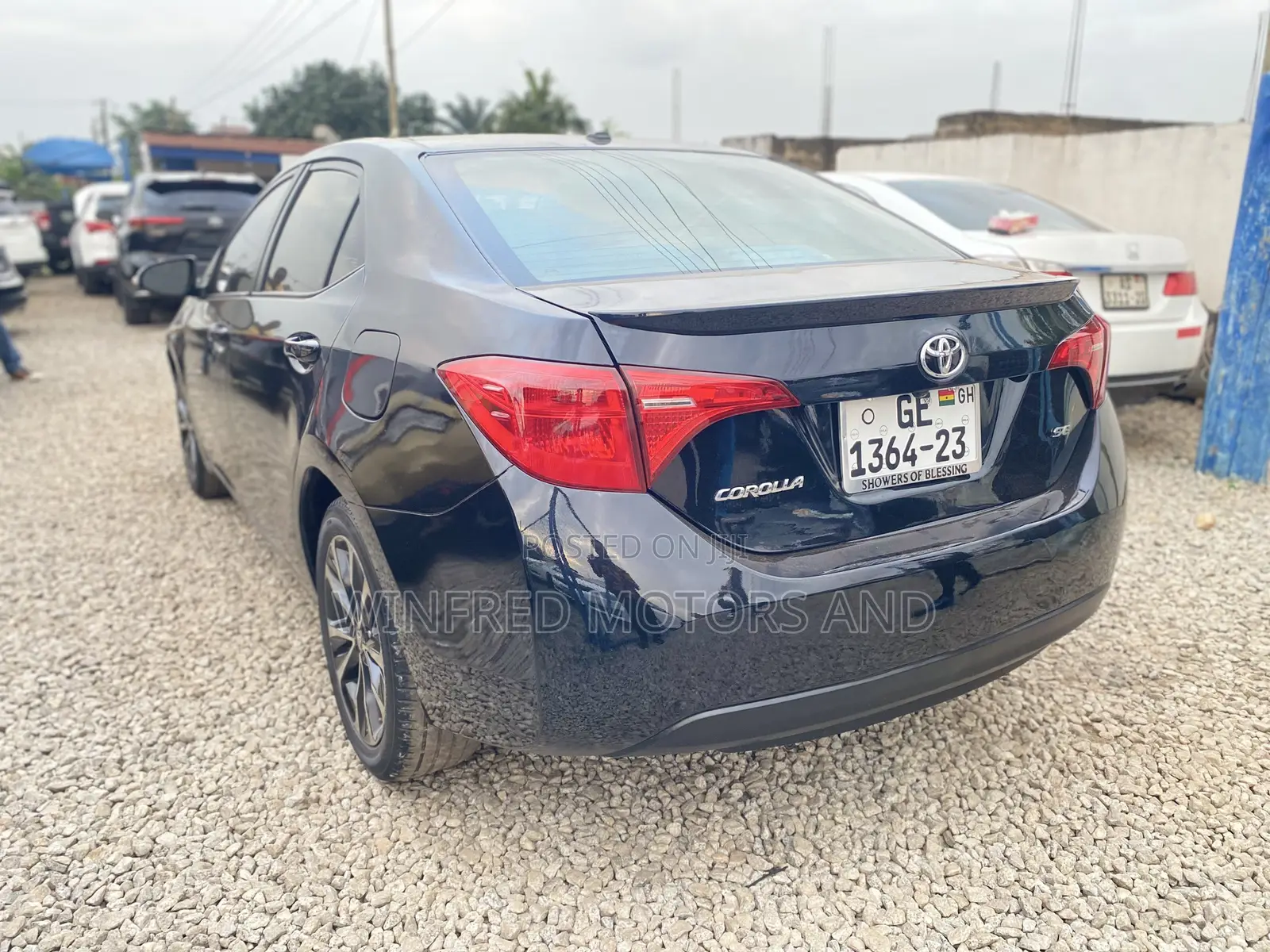 Toyota Corolla SE 4dr Sedan (1.8L 4cyl CVT) 2017 Black