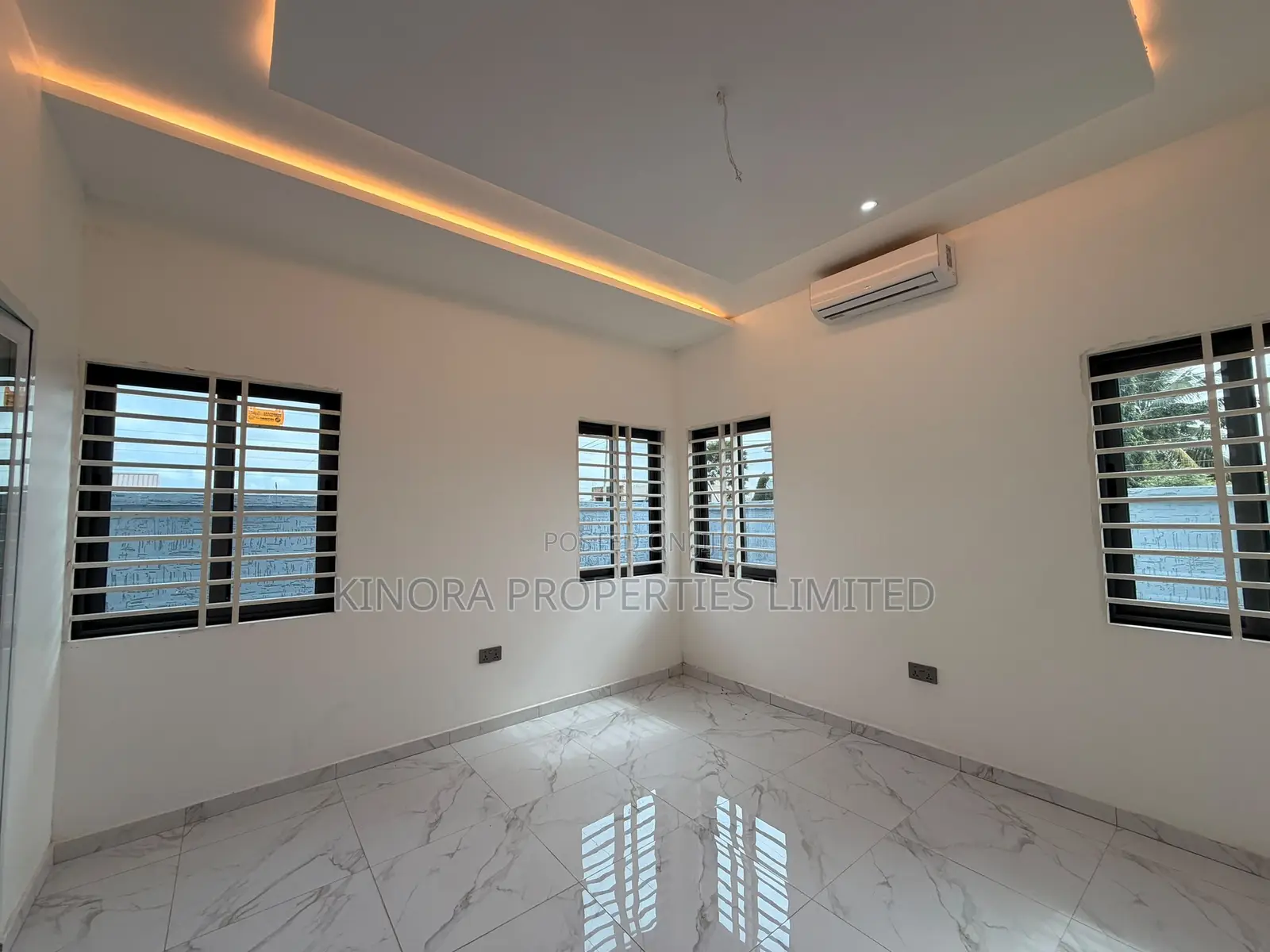 3bdrm House in Adenta New Legon for sale