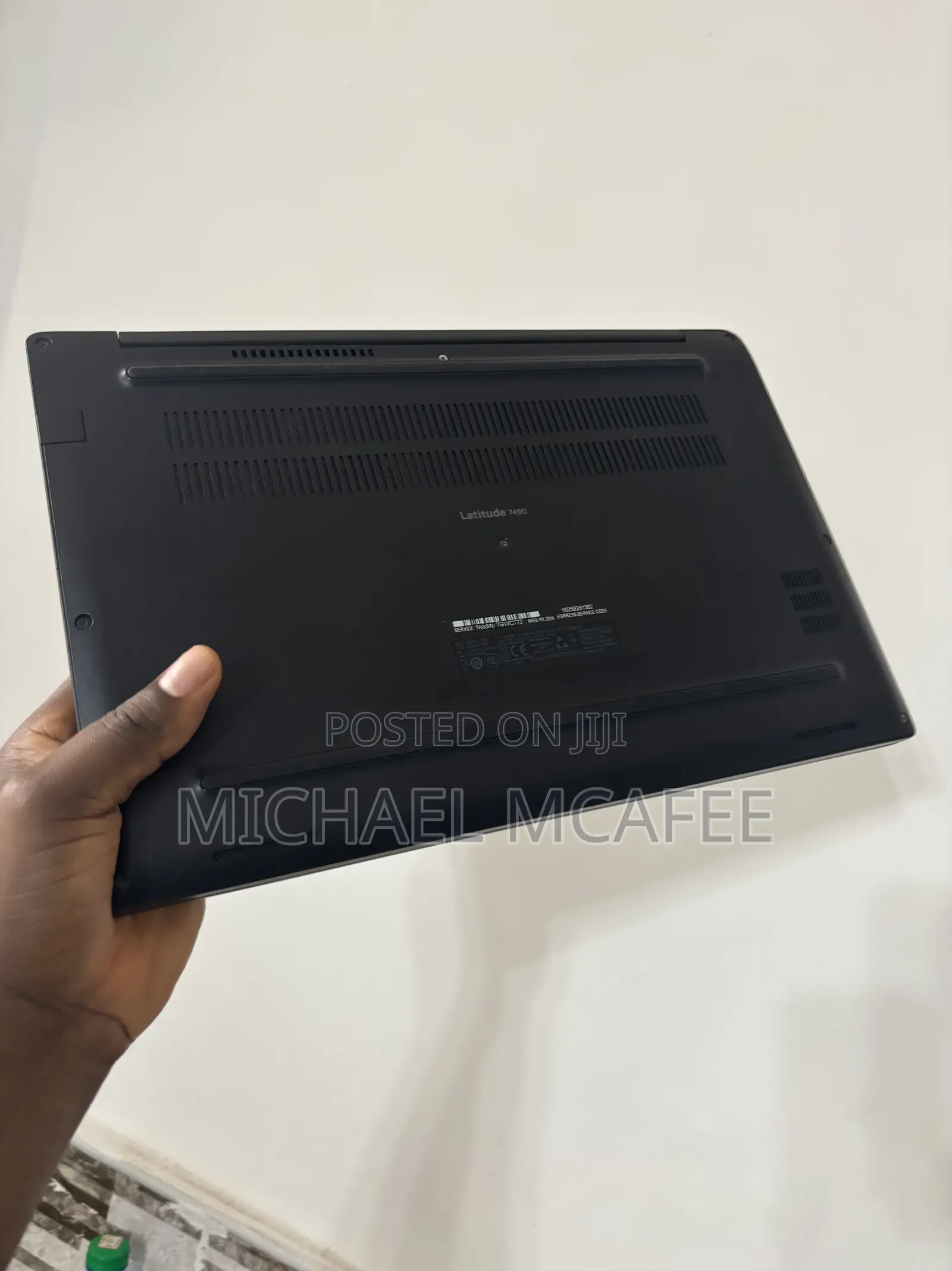 Laptop Dell Latitude 7490 4GB Intel Core i3 HDD 700GB