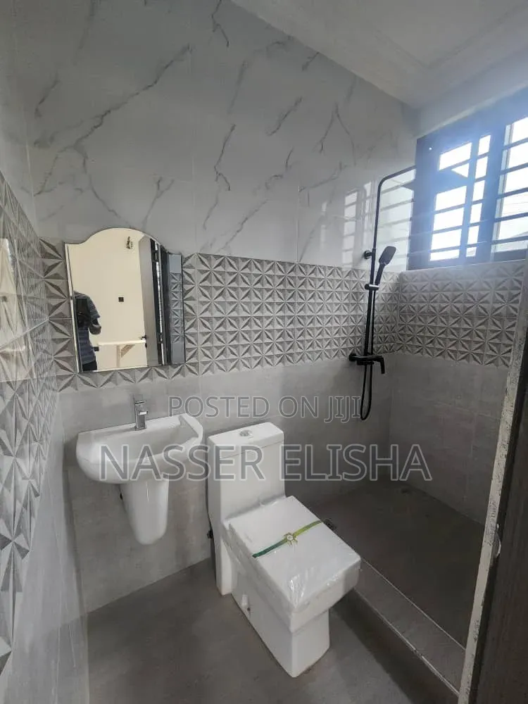 2bdrm Apartment in Sarpeiman, Amasaman for rent