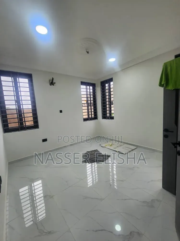 2bdrm Apartment in Sarpeiman, Amasaman for rent