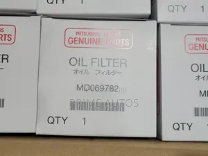 Genuine Mitsubishi ( MD069782 ) Motors Oil Filter