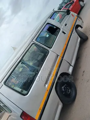 Hyundai H-100 2003