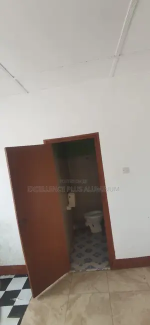 Furnished 1bdrm Apartment in Peace House, School Junction for rent