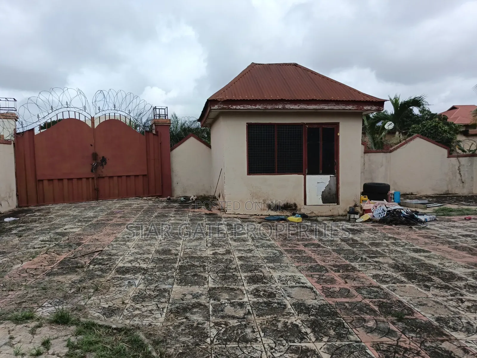 4bdrm House in Atonsu Feyiase., Kumasi Metropolitan for sale