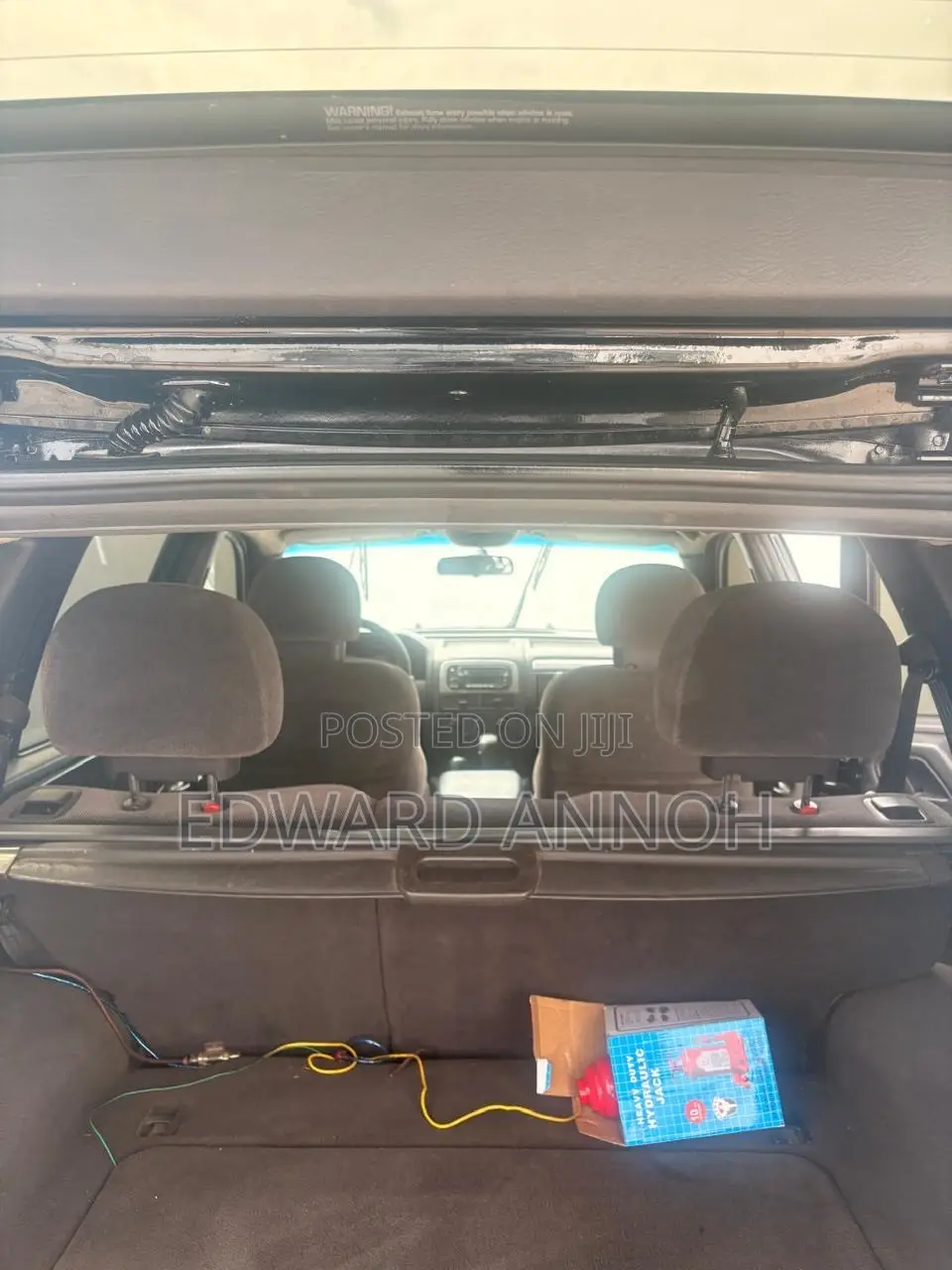 Jeep Cherokee 2001 Black