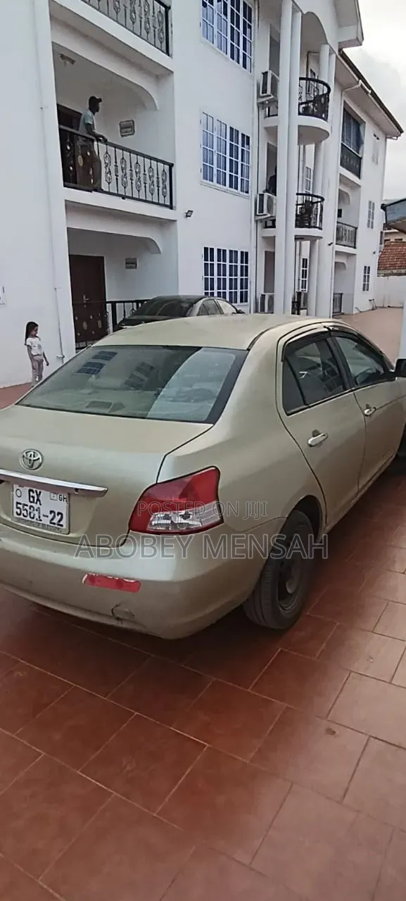 Toyota Belta 2010