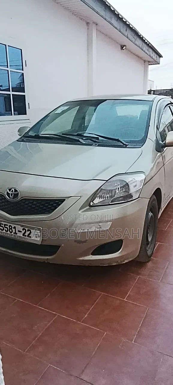 Toyota Belta 2010