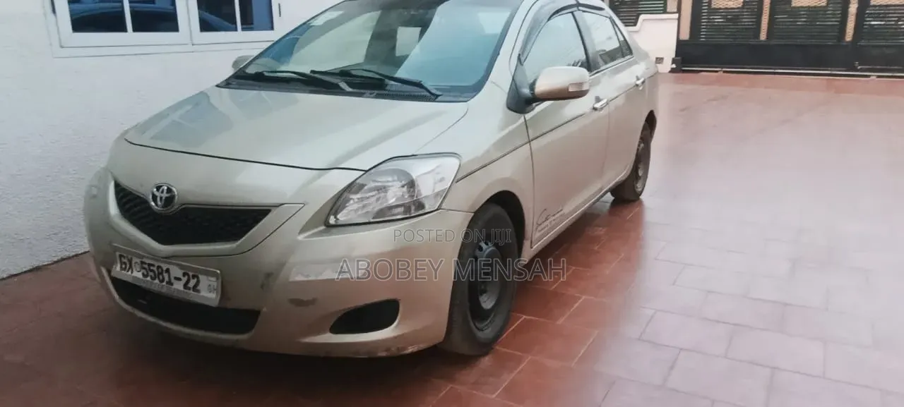 Toyota Belta 2010