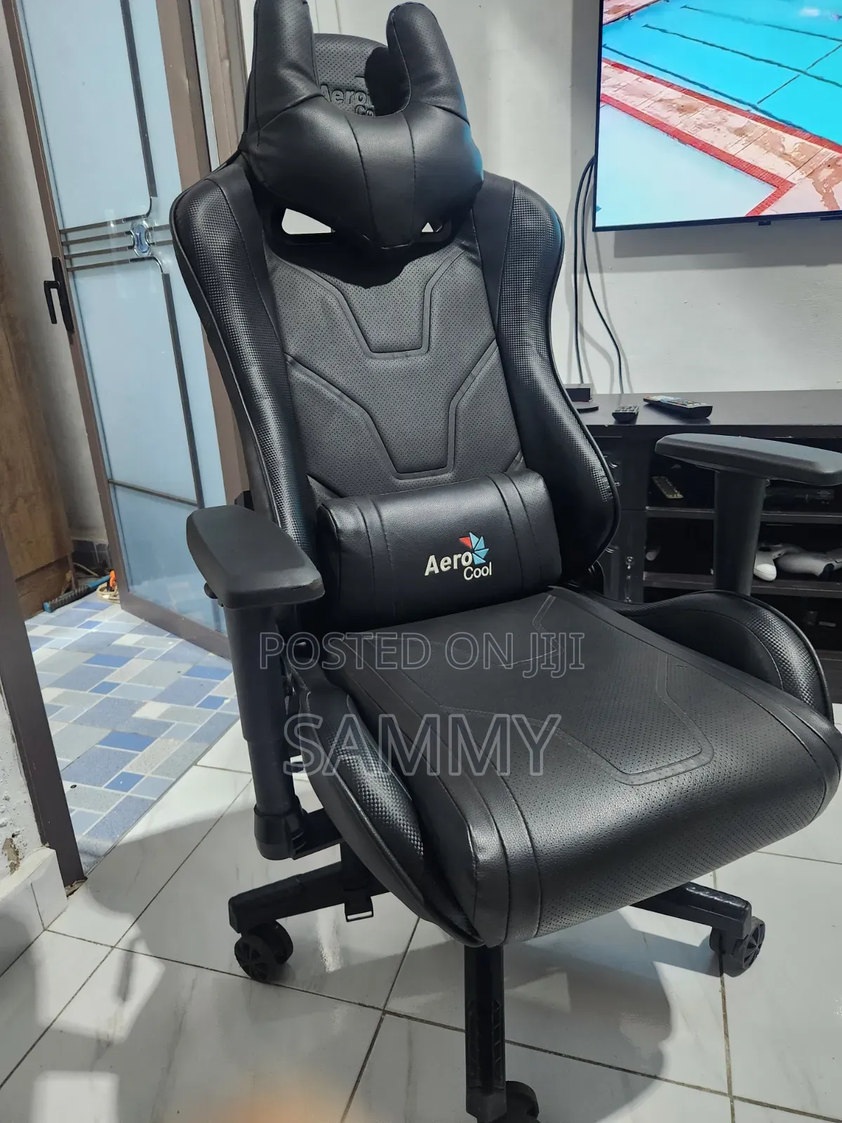 Aero Cool Authentic Leather Home Use Gaming Chair