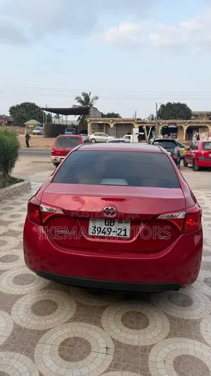 Toyota Corolla 2014 Red