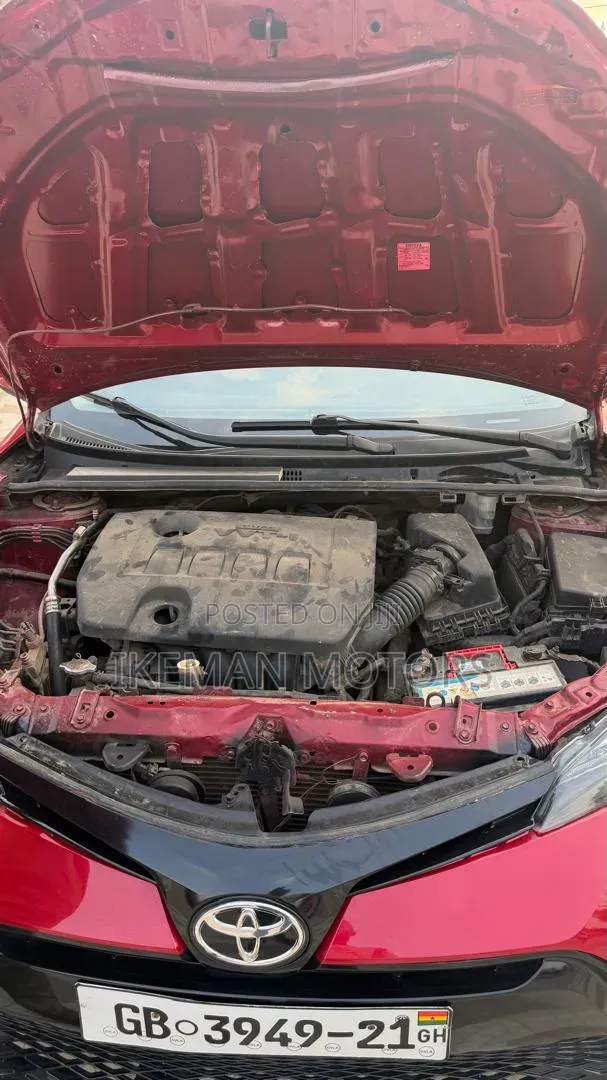 Toyota Corolla 2014 Red