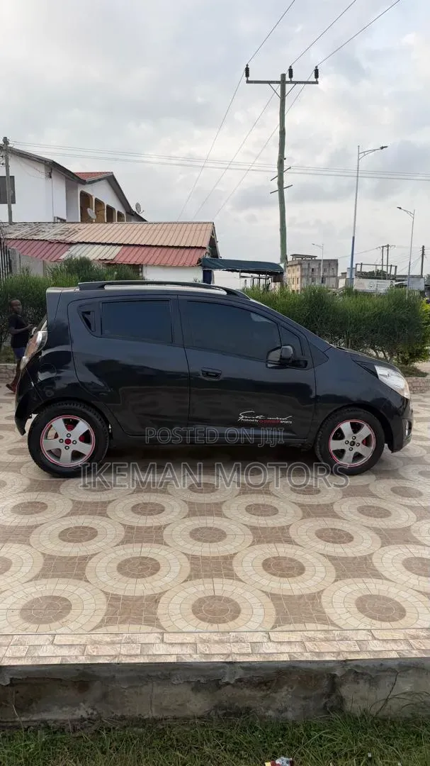 Chevrolet Spark 2011 Black