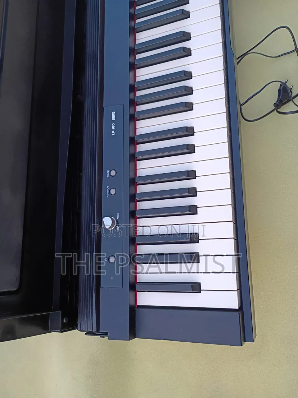 Korg LP- 180 Digital Piano 88weighted Keys