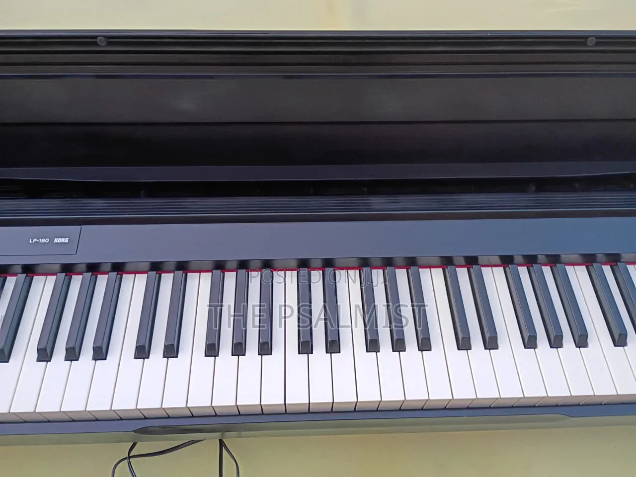 Korg LP- 180 Digital Piano 88weighted Keys