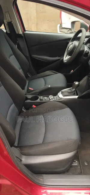 Toyota Yaris iA 1.5 FWD 2017 Red