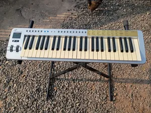 Evolution MK- 249z Midi/USB Controller