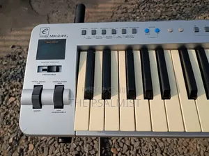 Evolution MK- 249z Midi/USB Controller