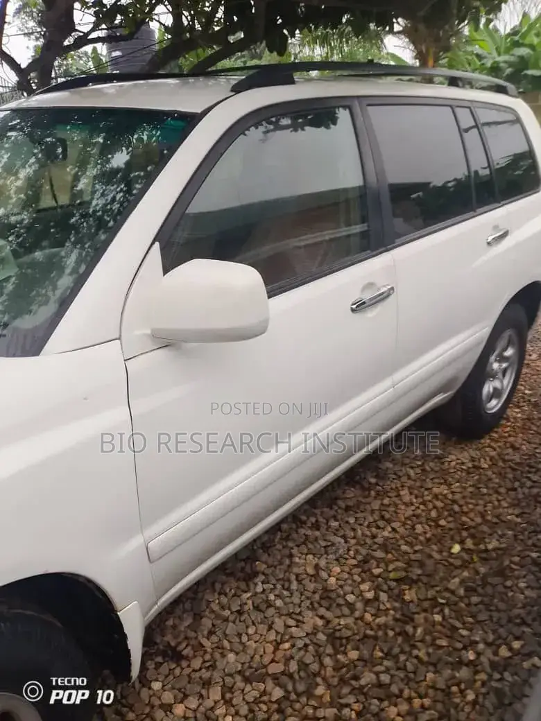Toyota Highlander 2006 White