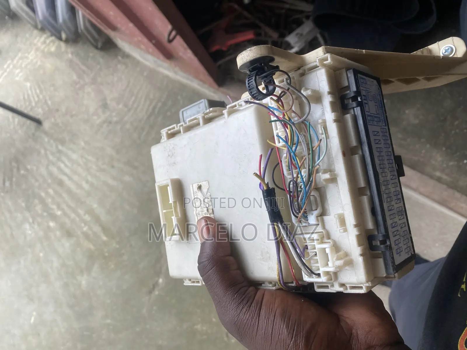 Toyota Vits and Yaris Inside Board