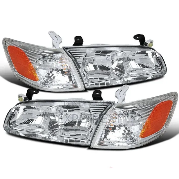 Toyota Camry 2000-2001 Head Light