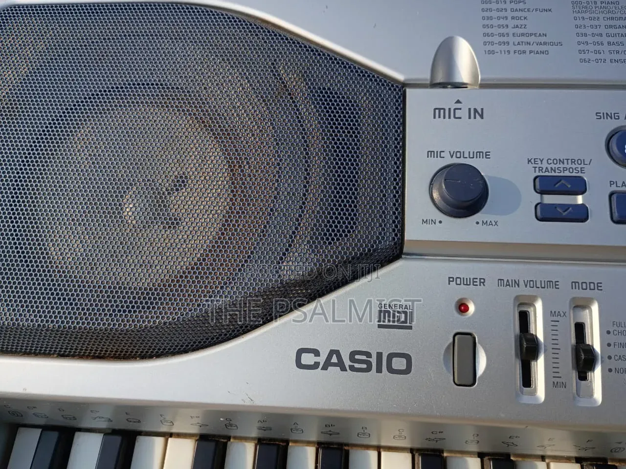Casio LK 90TV Key Lighting System Had USB Split Layer Transpose Etc
