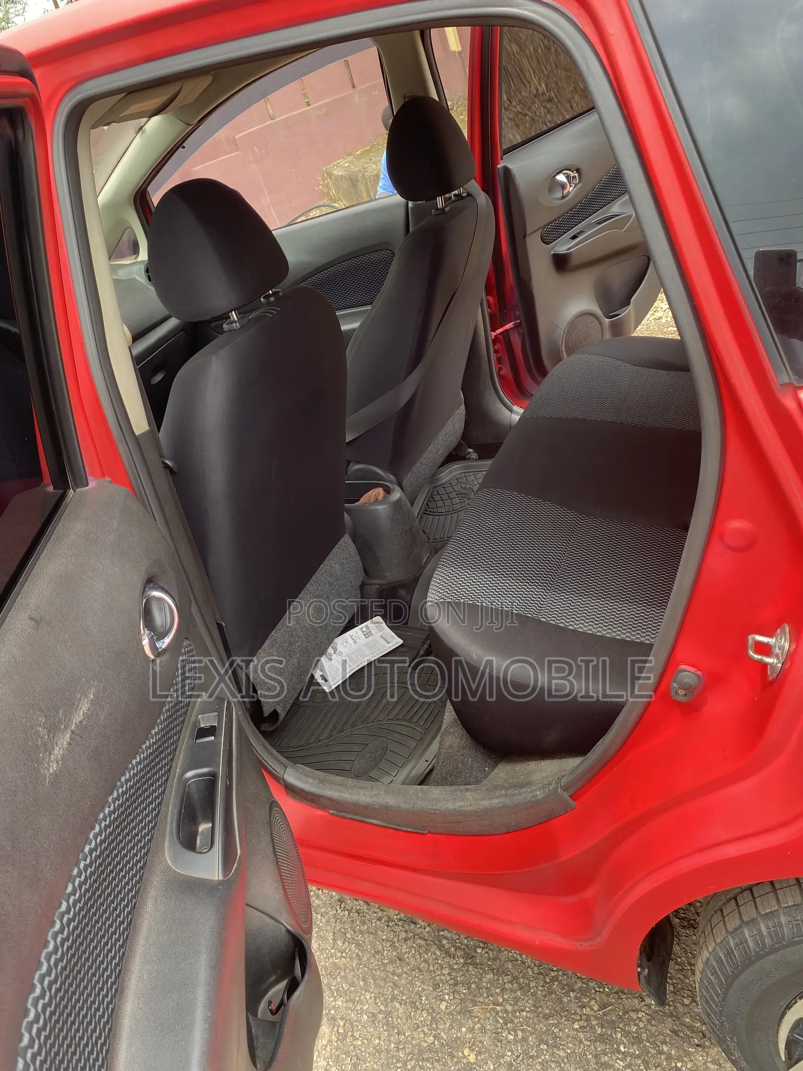 Nissan Note 1.2 Petrol 2014 Red