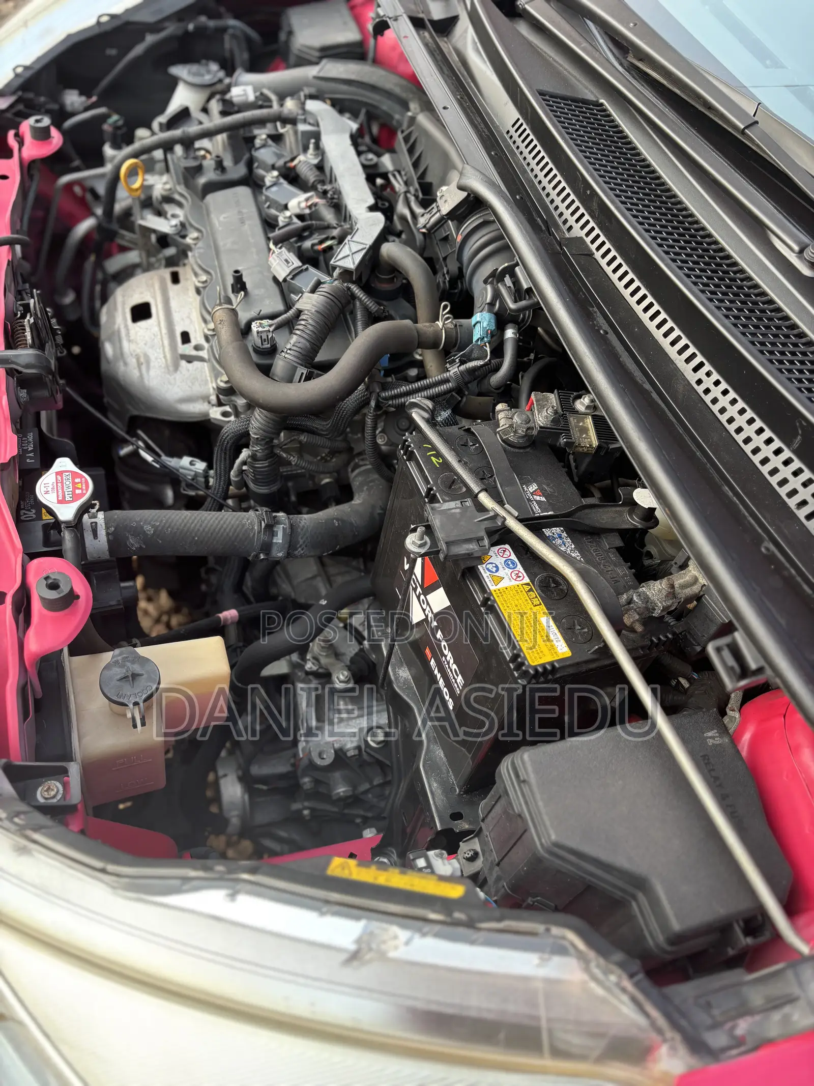 Toyota Vitz 1.3 AWD 3dr 2013 Pink
