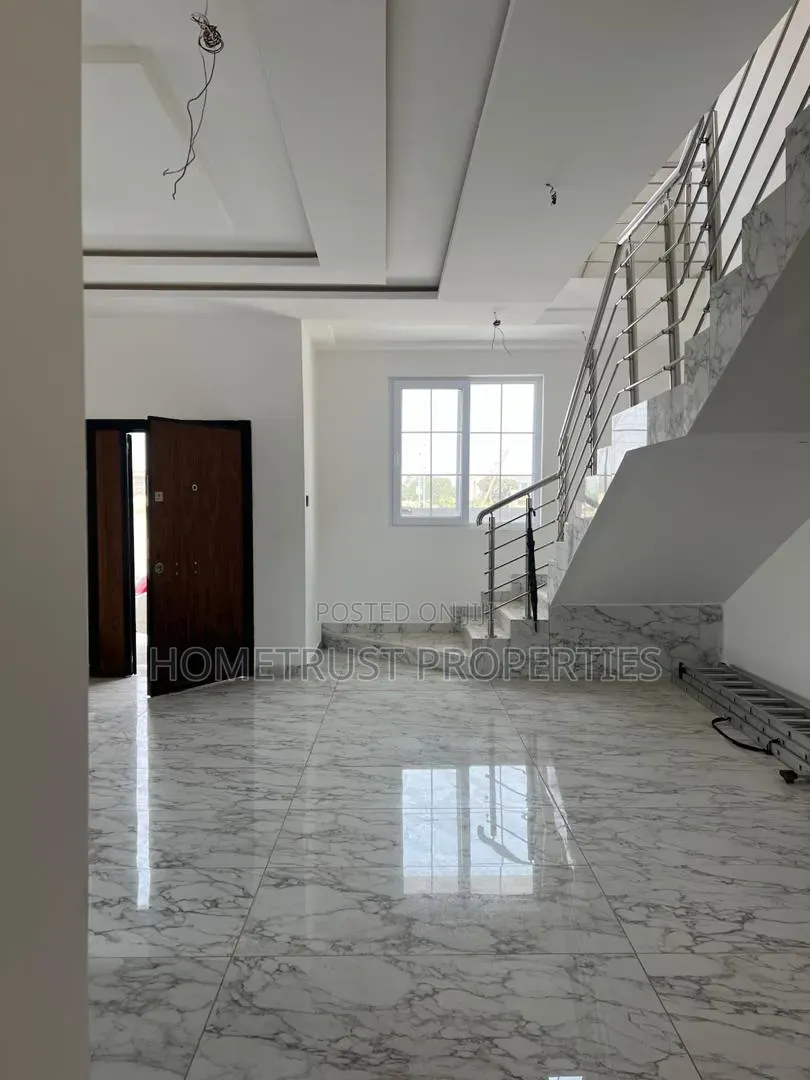 4bdrm Duplex in Ashaley Botwe, Nmai-Dzorn for sale