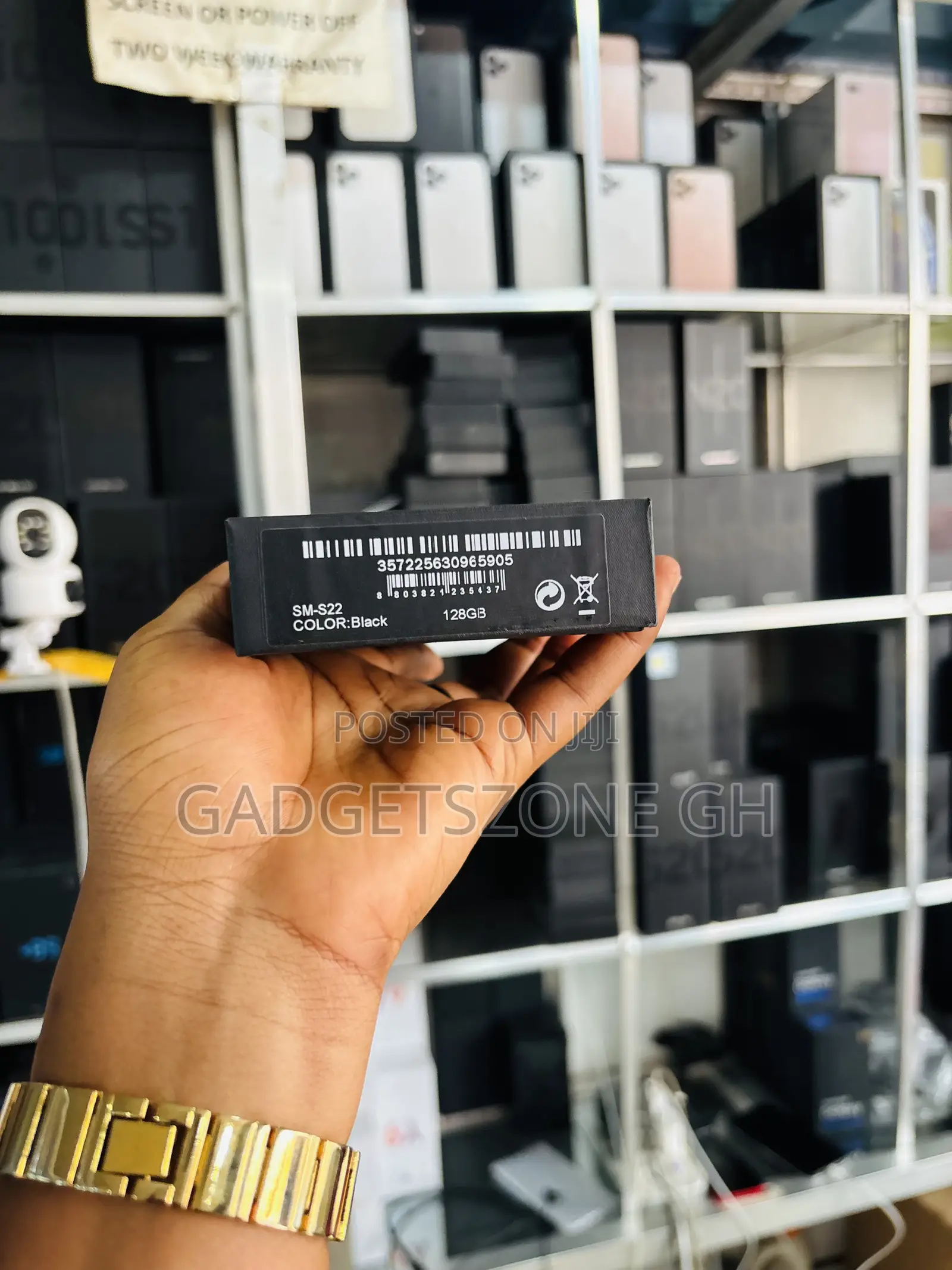 New Samsung Galaxy S22 5G 128 GB Black