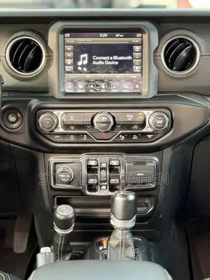 Jeep Gladiator 2022 Black