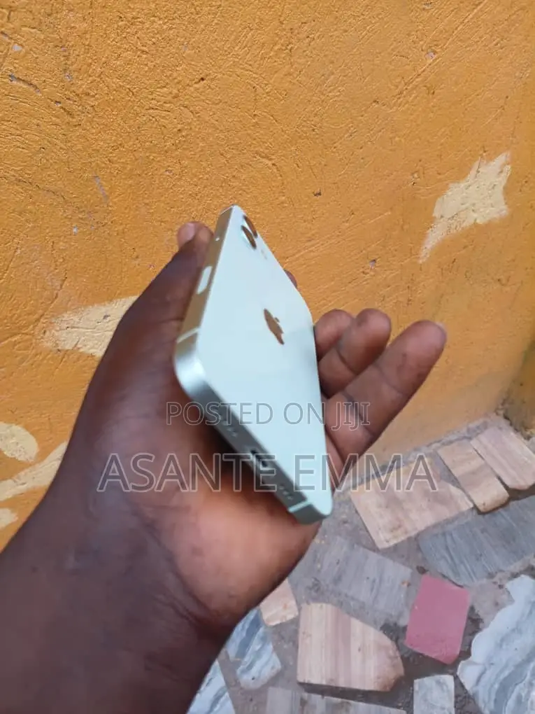 Apple iPhone 12 128 GB
