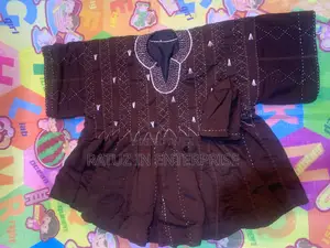 Sleeved Smocks for Men (Large Size)