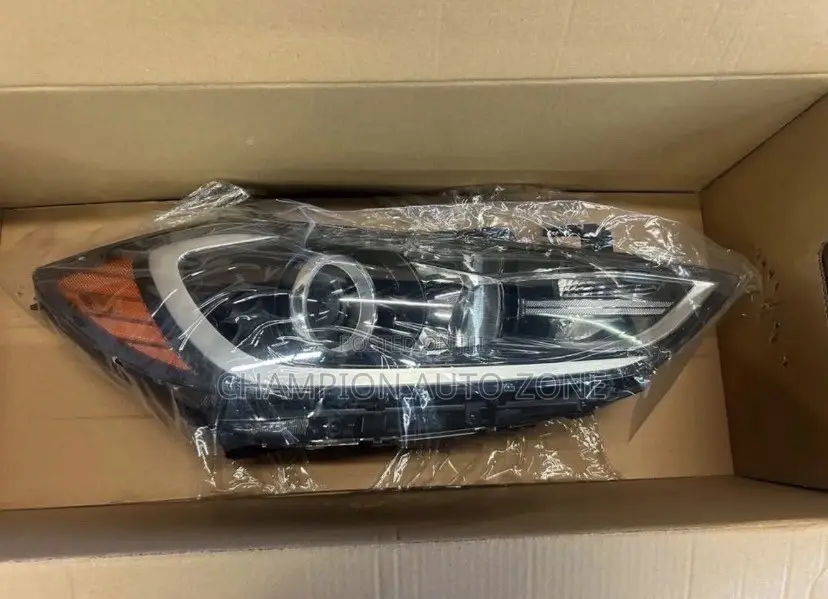 Elantra 2017-2018 Headlight Pair
