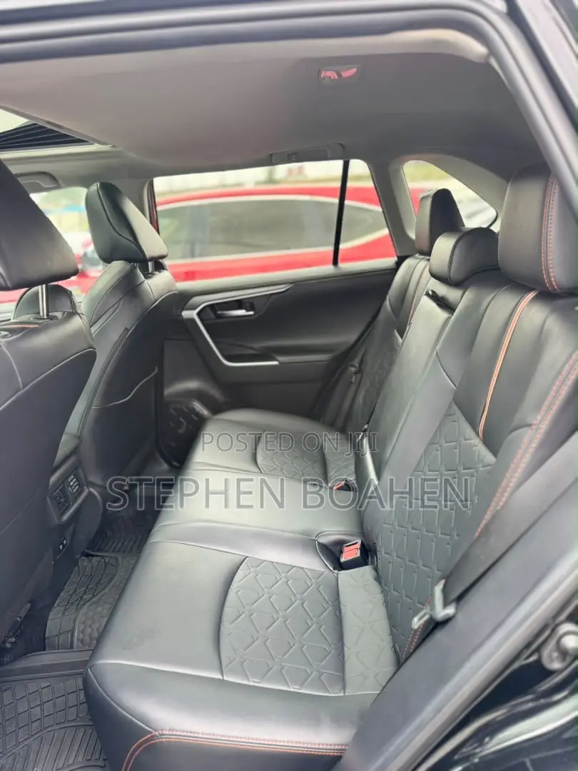 Toyota RAV4 Adventure AWD 2020 Black