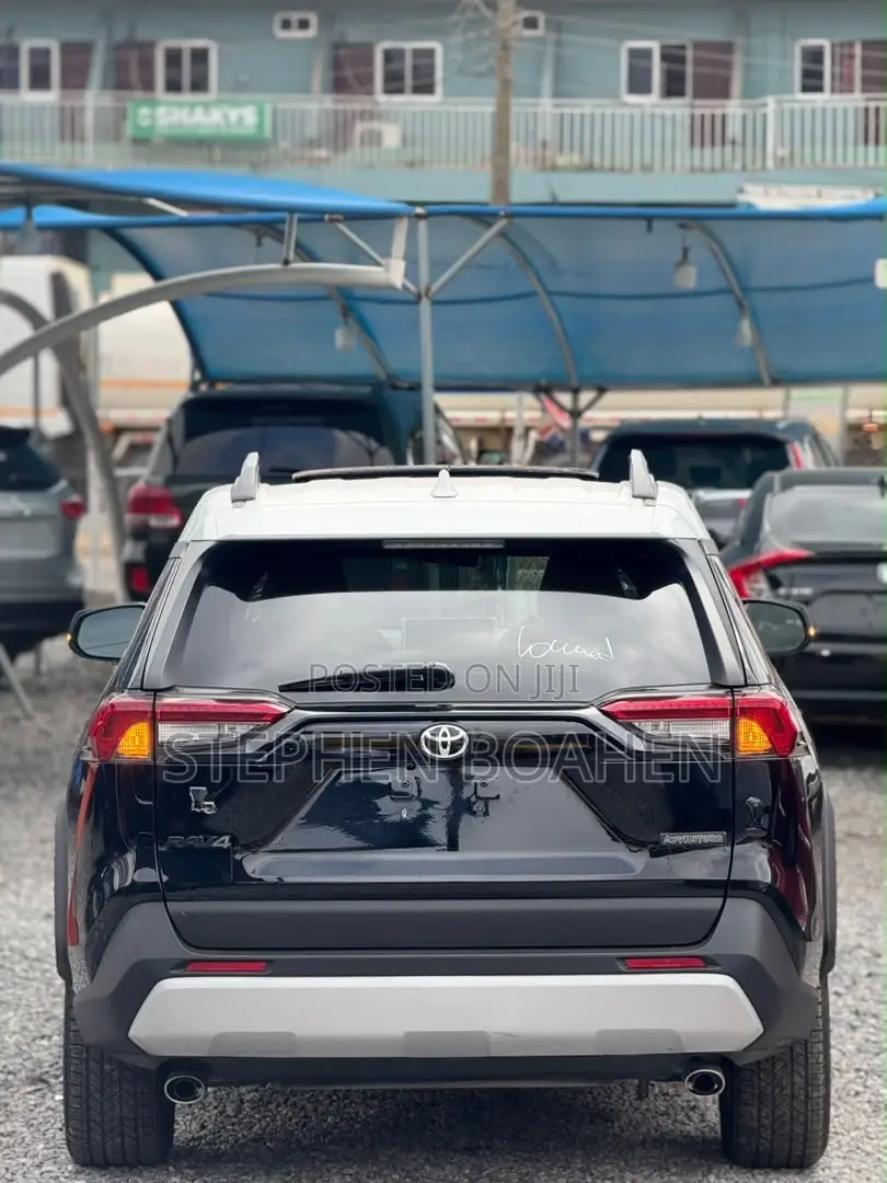 Toyota RAV4 Adventure AWD 2020 Black