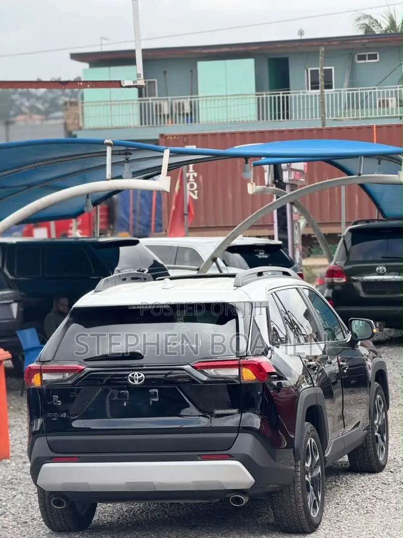 Toyota RAV4 Adventure AWD 2020 Black