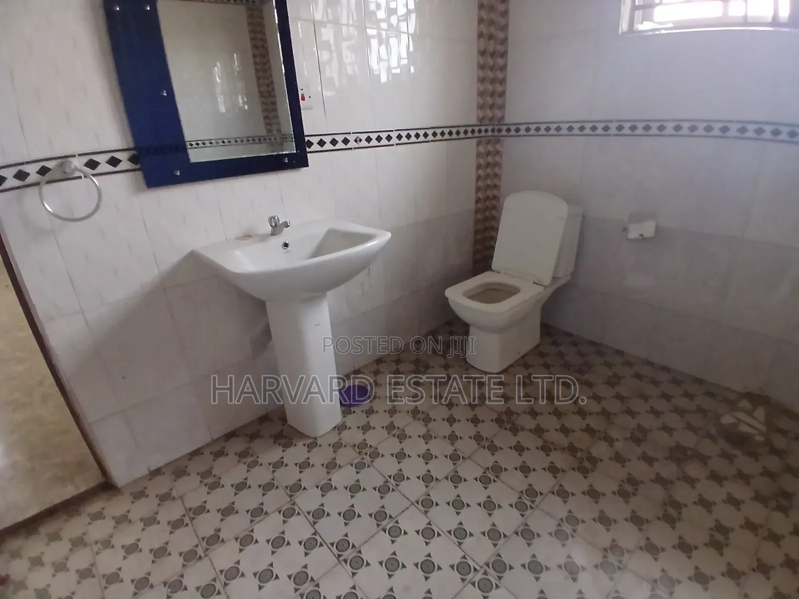 4bdrm House in Ejisu Krapa, Kumasi Metropolitan for rent