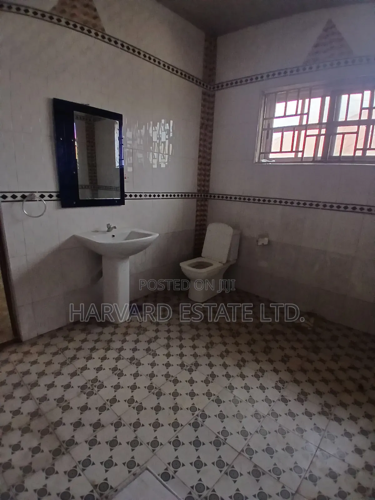 4bdrm House in Ejisu Krapa, Kumasi Metropolitan for rent