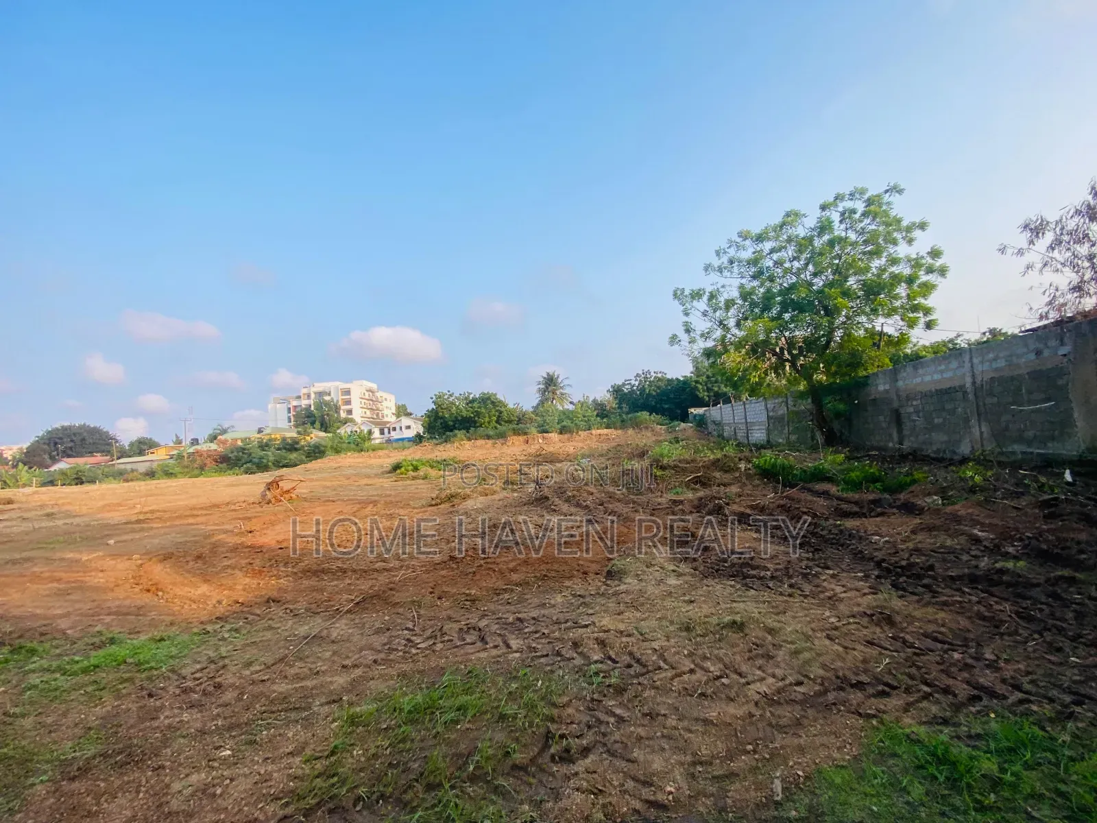 Roadside 1.44 ACRE Land for Sale at Dzorwulu/Airport