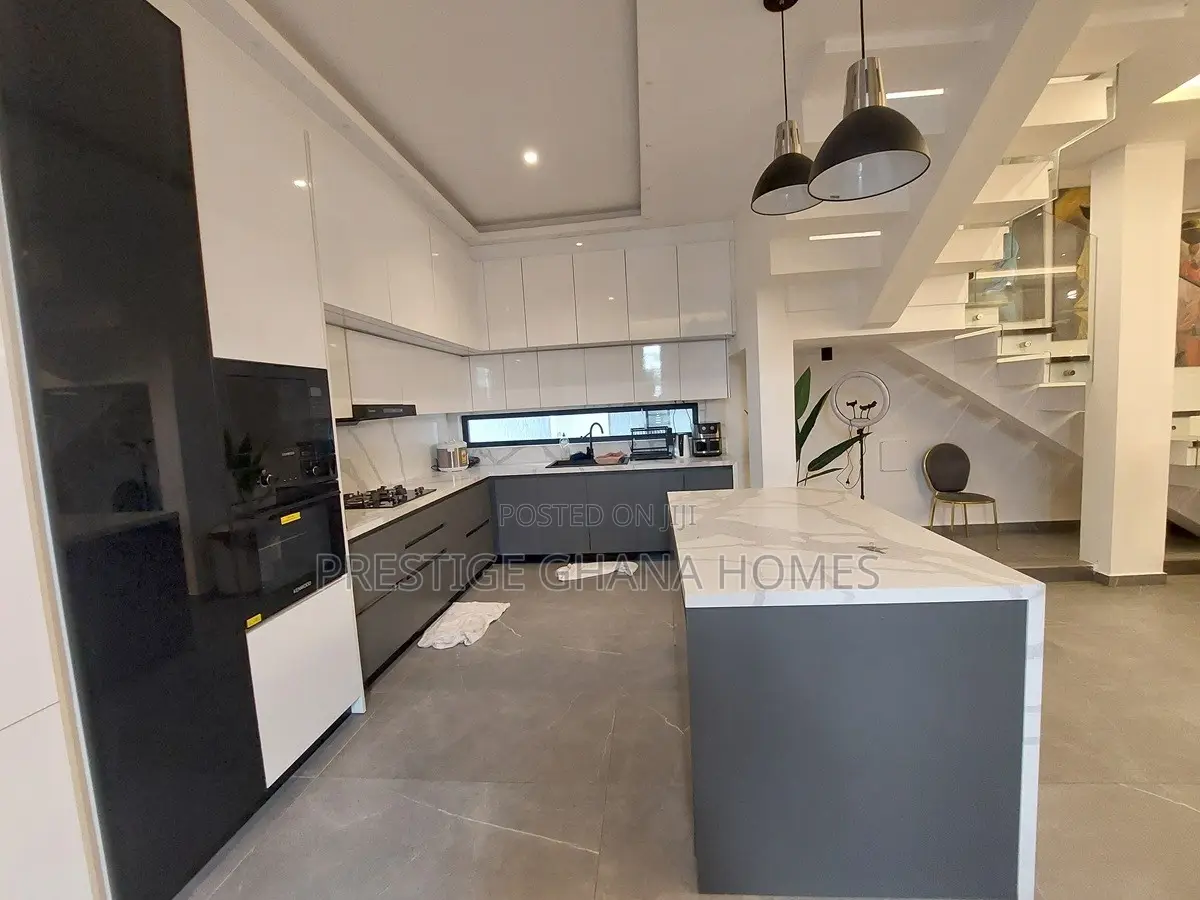1 Bedroom Furnished Short-Let Apartment at Dzorwulu